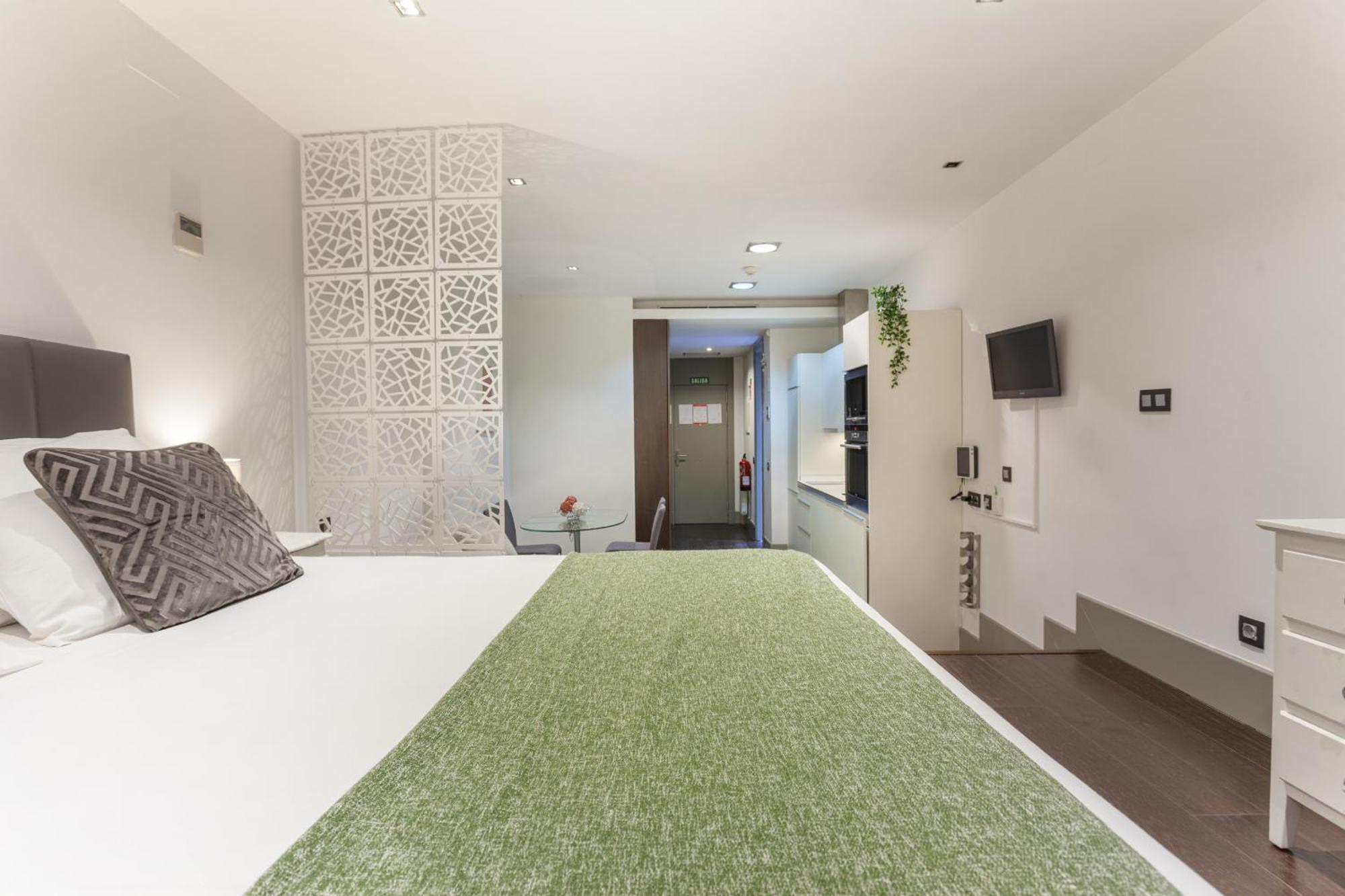 Apartamento Cibeles Studio En Madrid Exterior photo